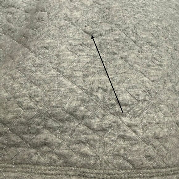 T by Talbots 2X Snowflake Quilted Wrap Neck Pullover Top Gray Silver Metallic - Picture 7 of 12